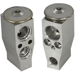VAL. TOYOTA  HILUX 18-20 (Outlander 13-20, Montero 16-19)